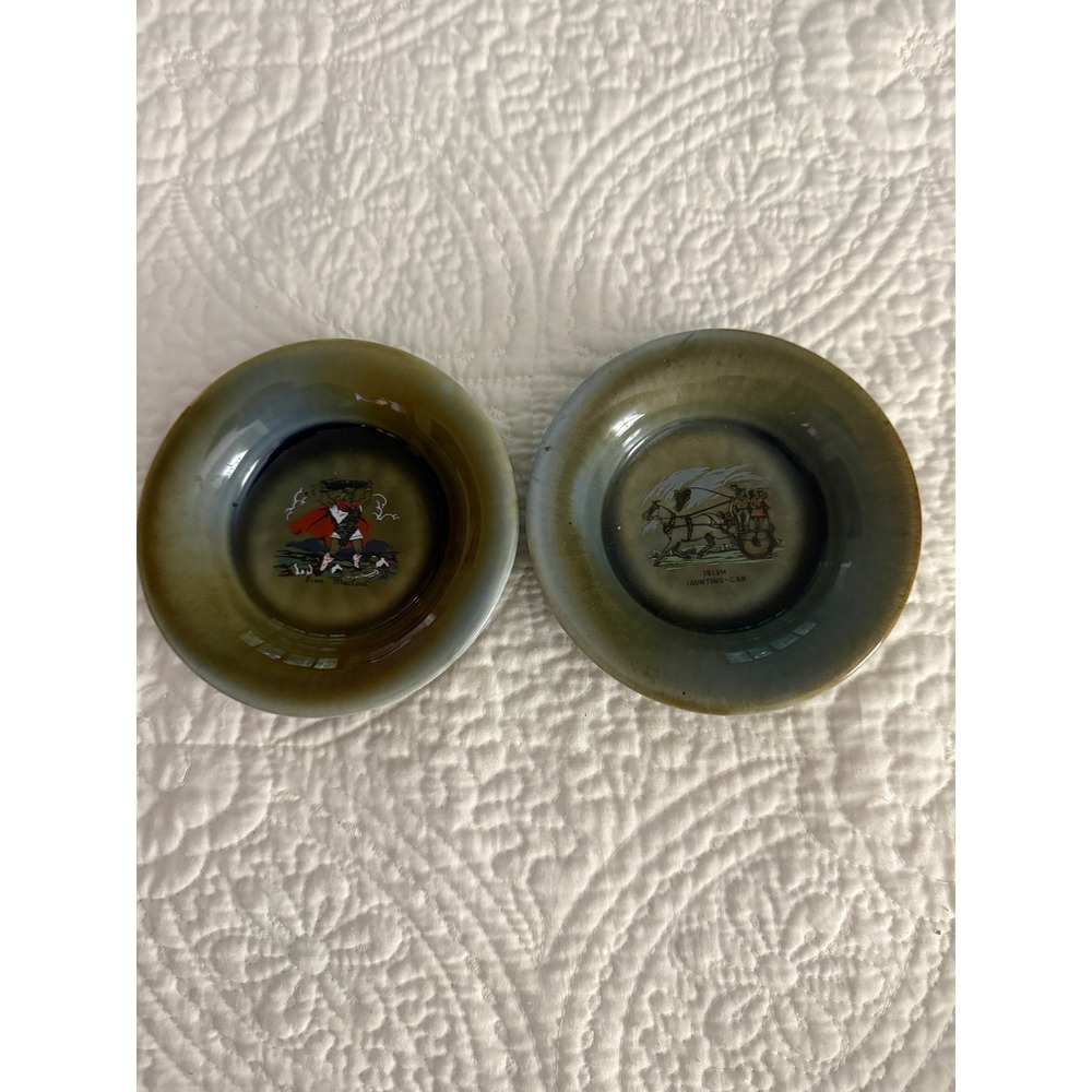 Wade Irish Porcelain 70s Trinket Dish Pair 4in Green Hunting Jaunting Car Set